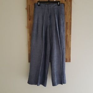 Halston Wide legged pant denim look 8